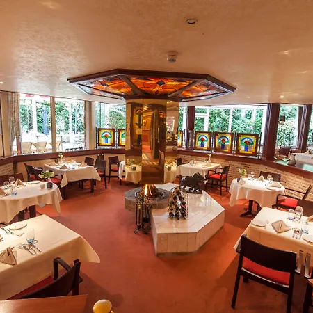 Fletcher Hotel-restaurant De Scheperskamp Отель 4*