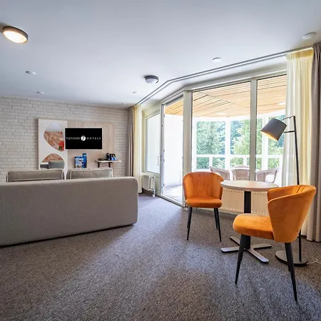 Отель Fletcher Hotel-restaurant De Scheperskamp Лохем