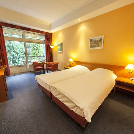 Fletcher Hotel-restaurant De Scheperskamp 4*