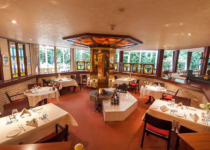 Fletcher Hotel-restaurant De Scheperskamp Otel 4*