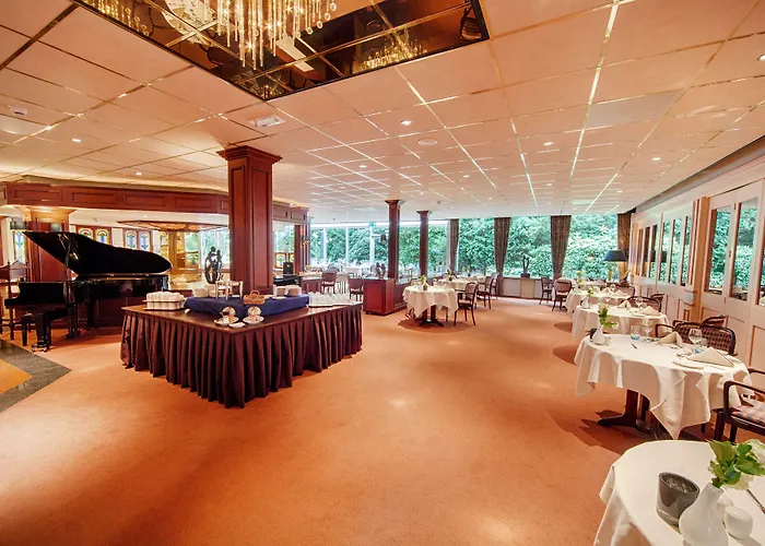 Fletcher Hotel-restaurant De Scheperskamp 4* Lochem